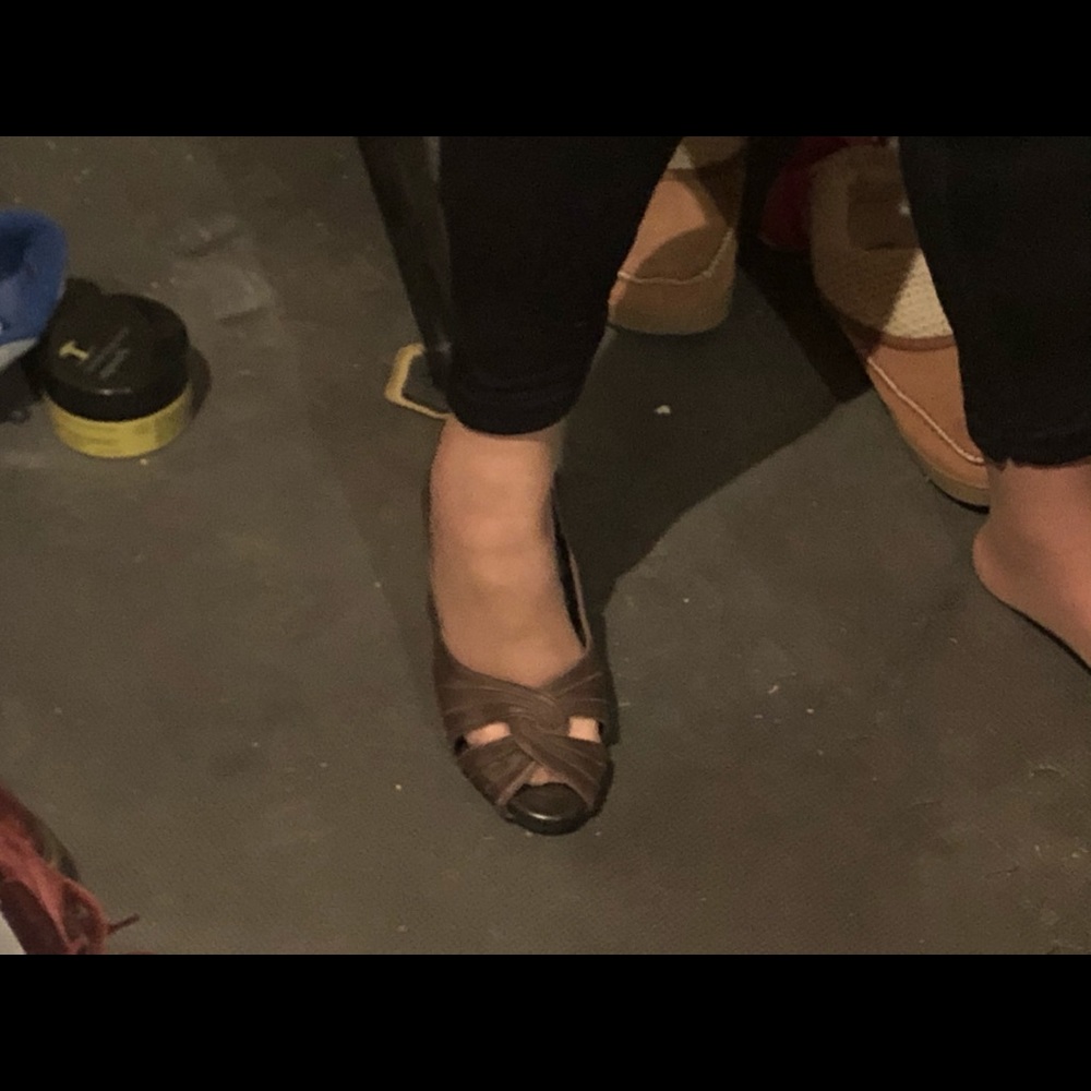 Brown simply Vera heels